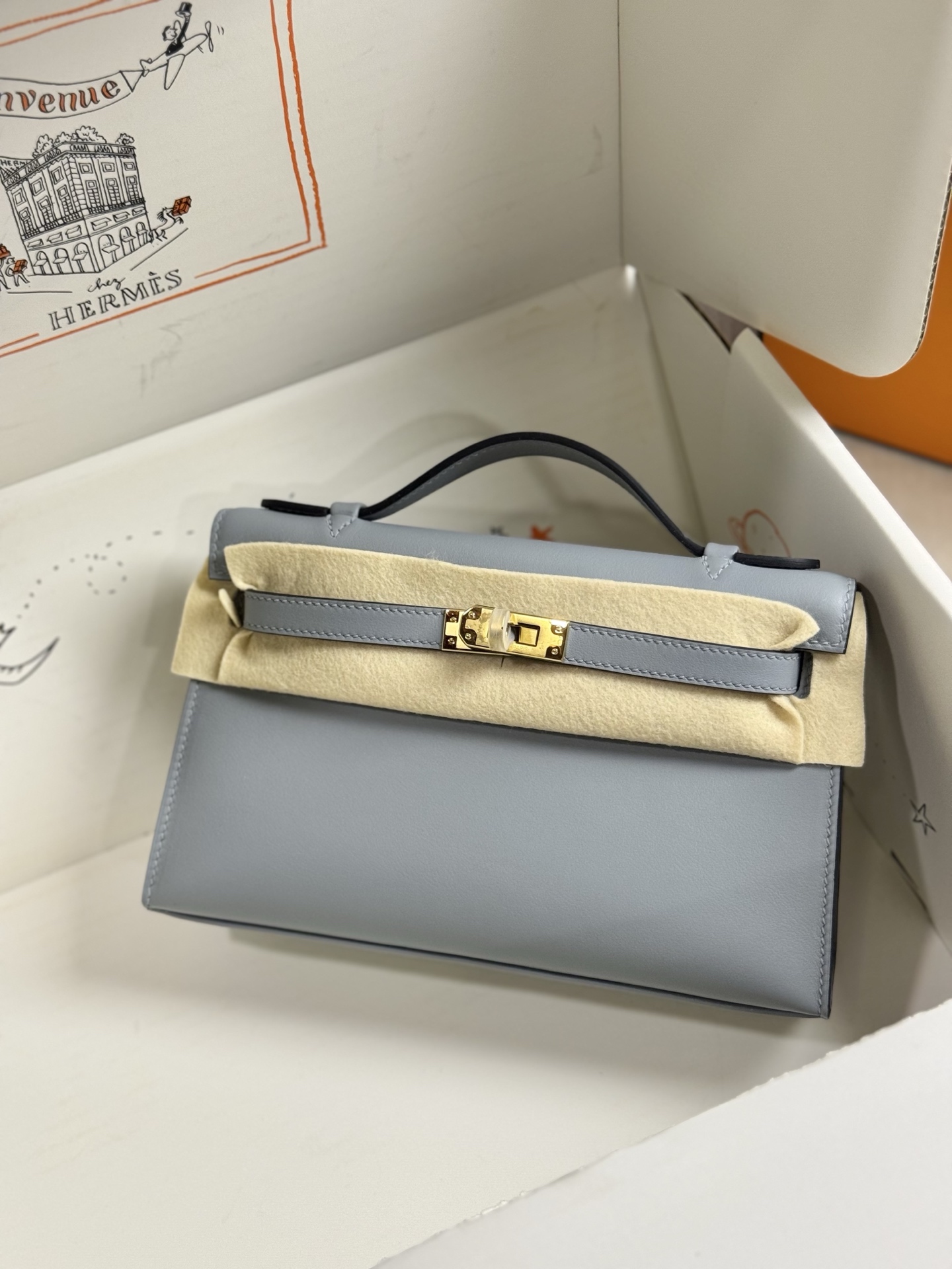 kelly pochette