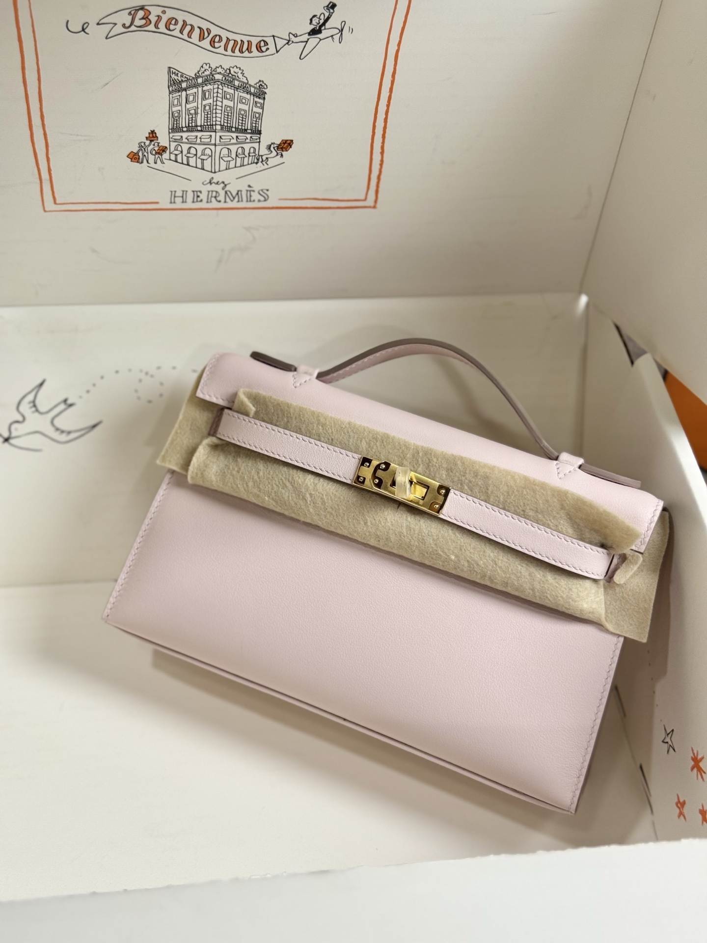 kelly pochette